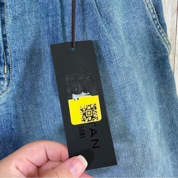 NWT Nili Lotan Julie Faded Wash Knee Shorts - Picture 7 of 8